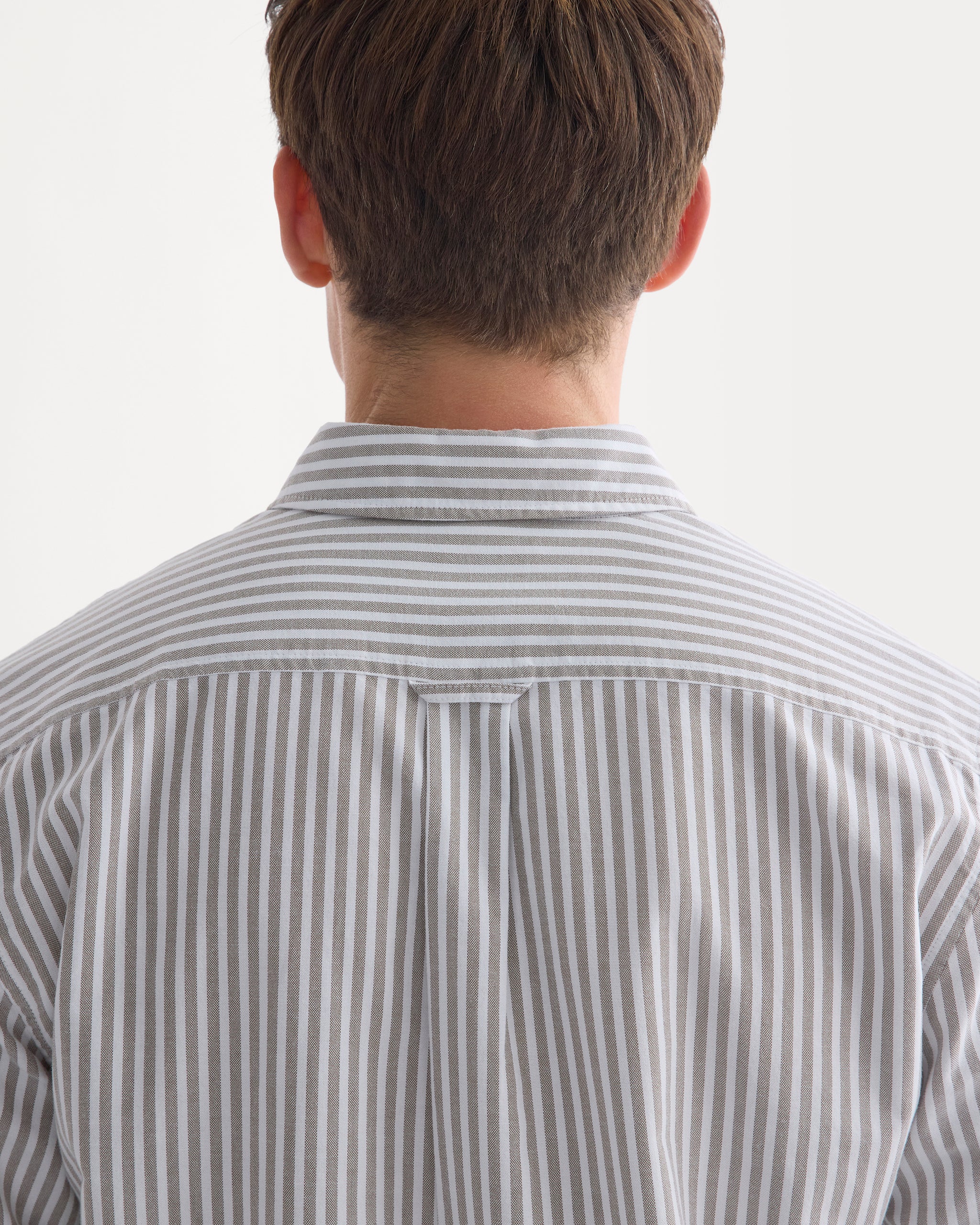 Lightweight Slim-Fit Oxford | Brown