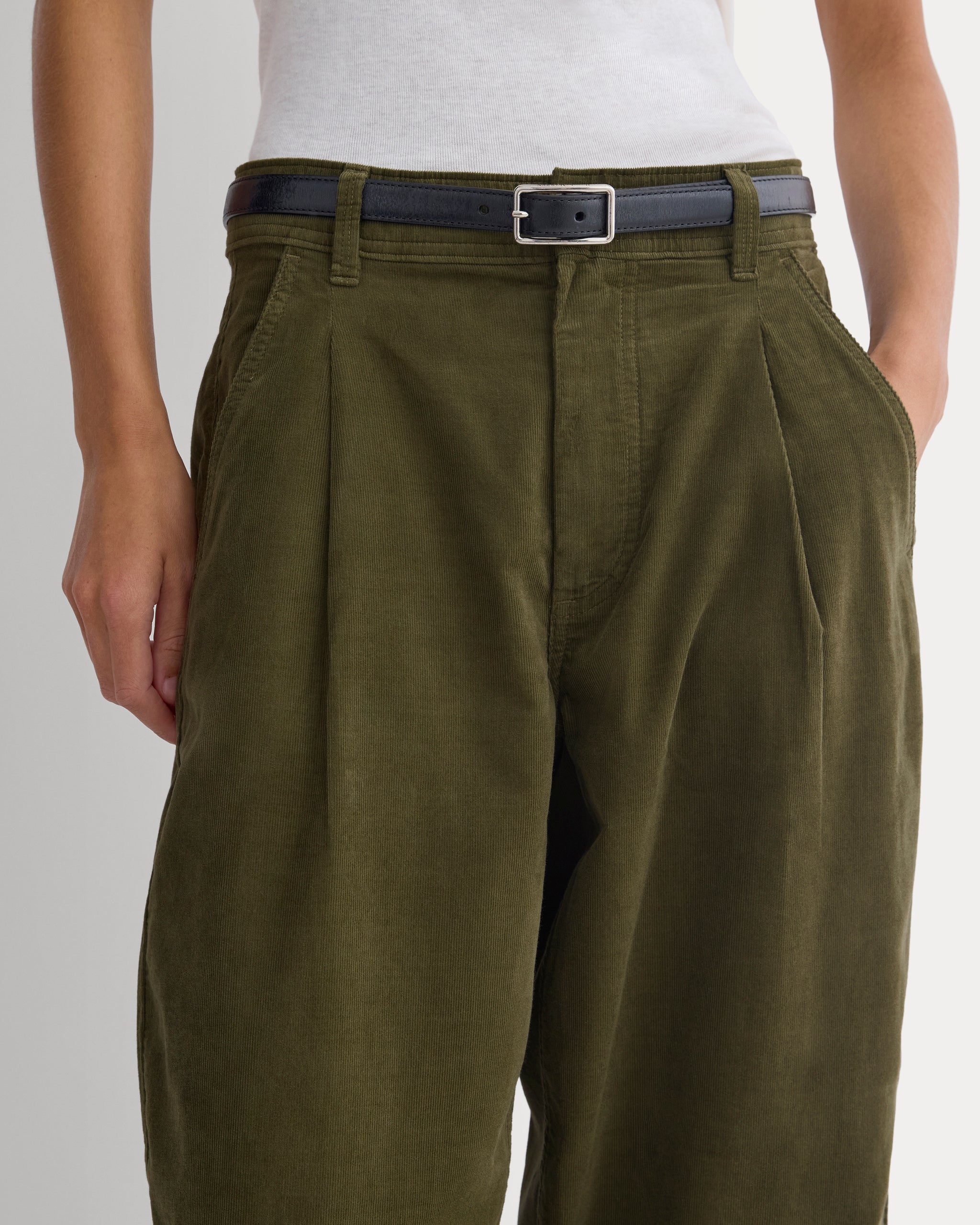 Everywhere Pinwale Corduroy Pant | Olive Night