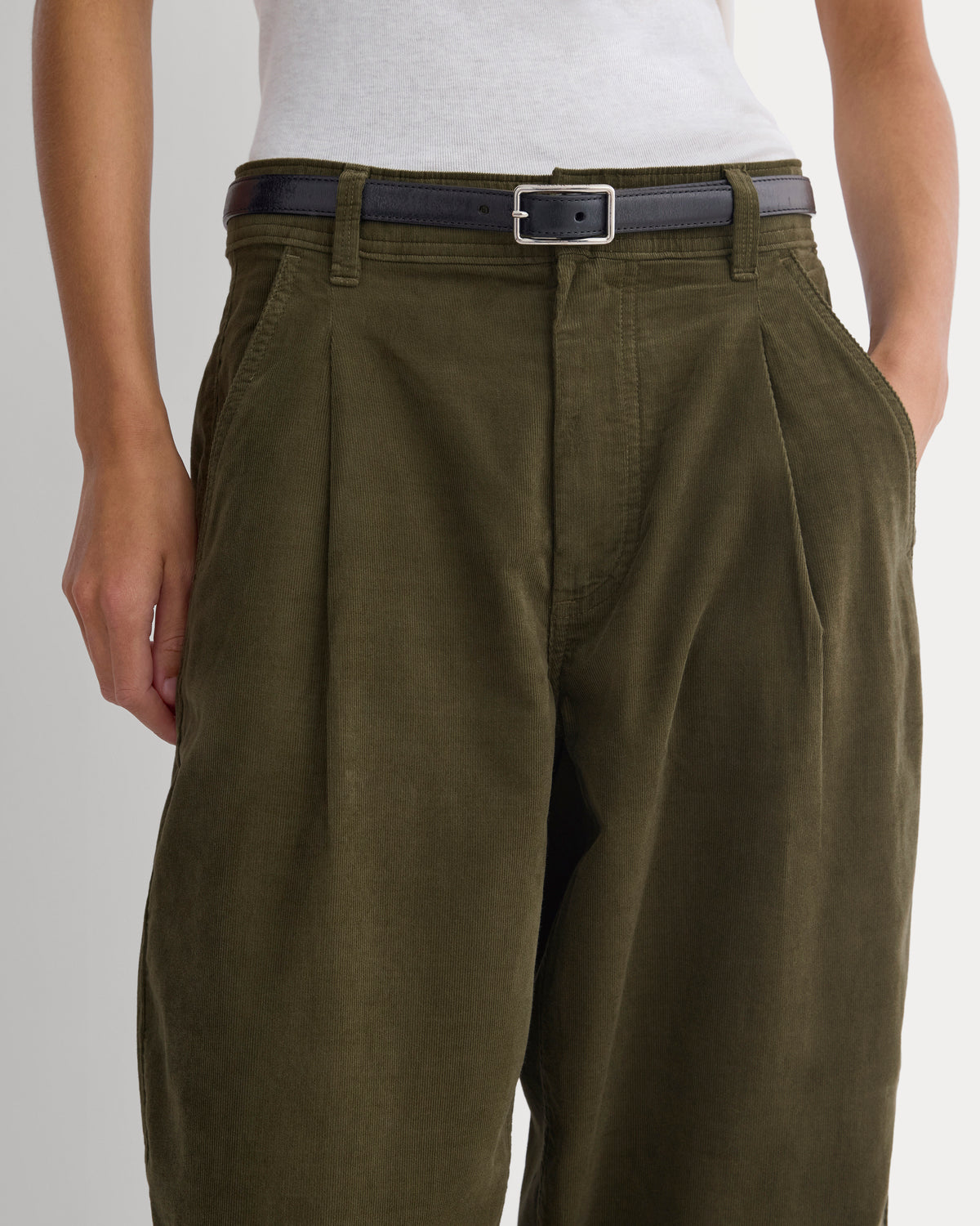 Everywhere Pinwale Corduroy Pant | Olive Night