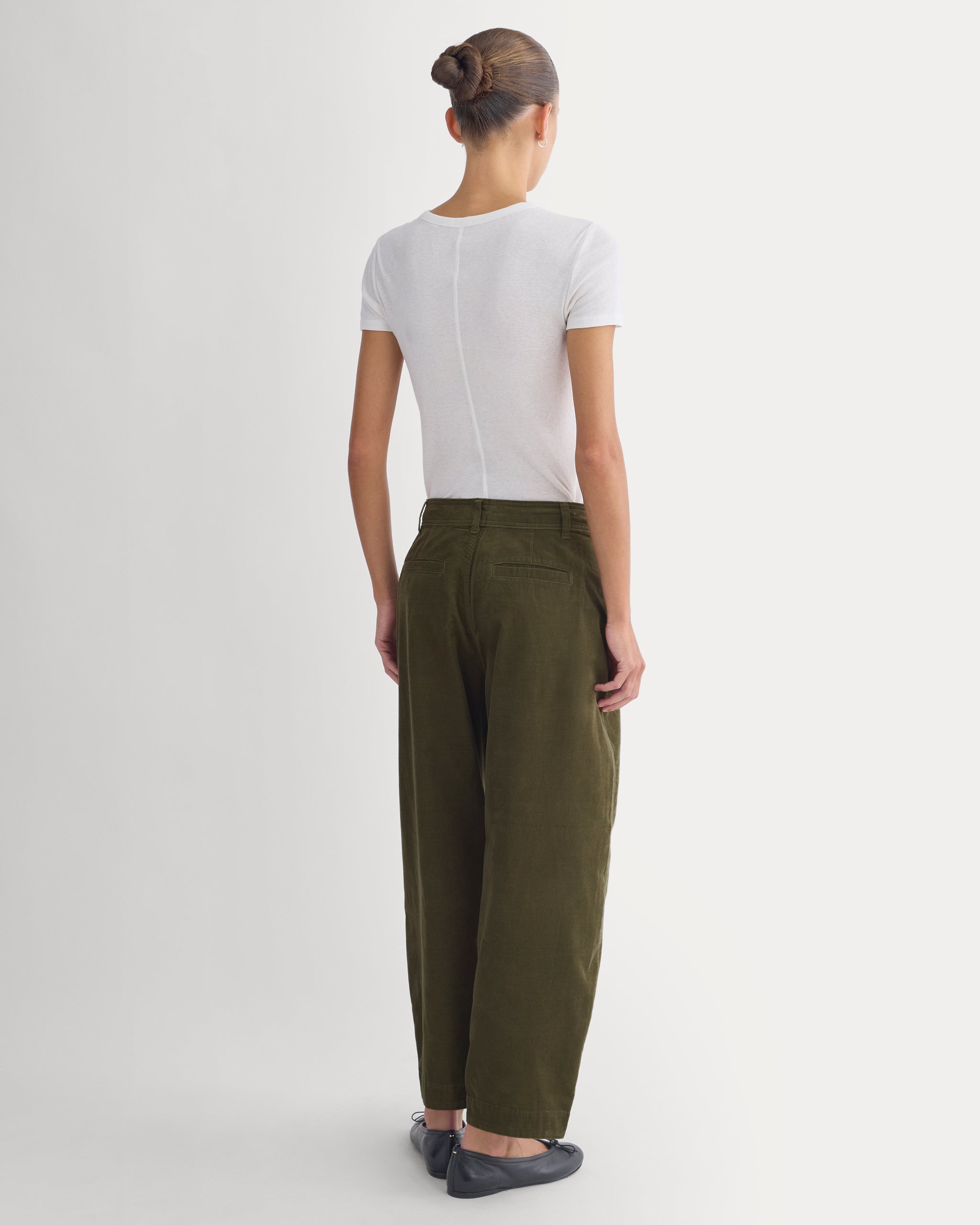 Everywhere Pinwale Corduroy Pant | Olive Night