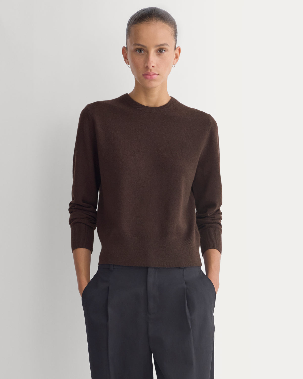 Cashmere Slim Crew Sweater | Coffee Bean