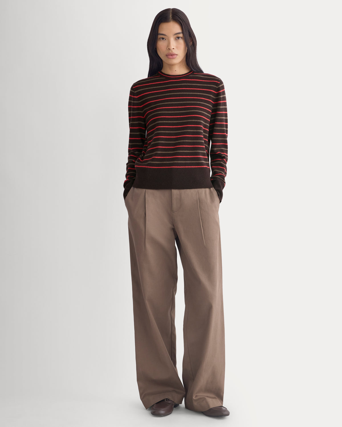 Cashmere Slim Crew Sweater | Cabernet / Coffee Bean