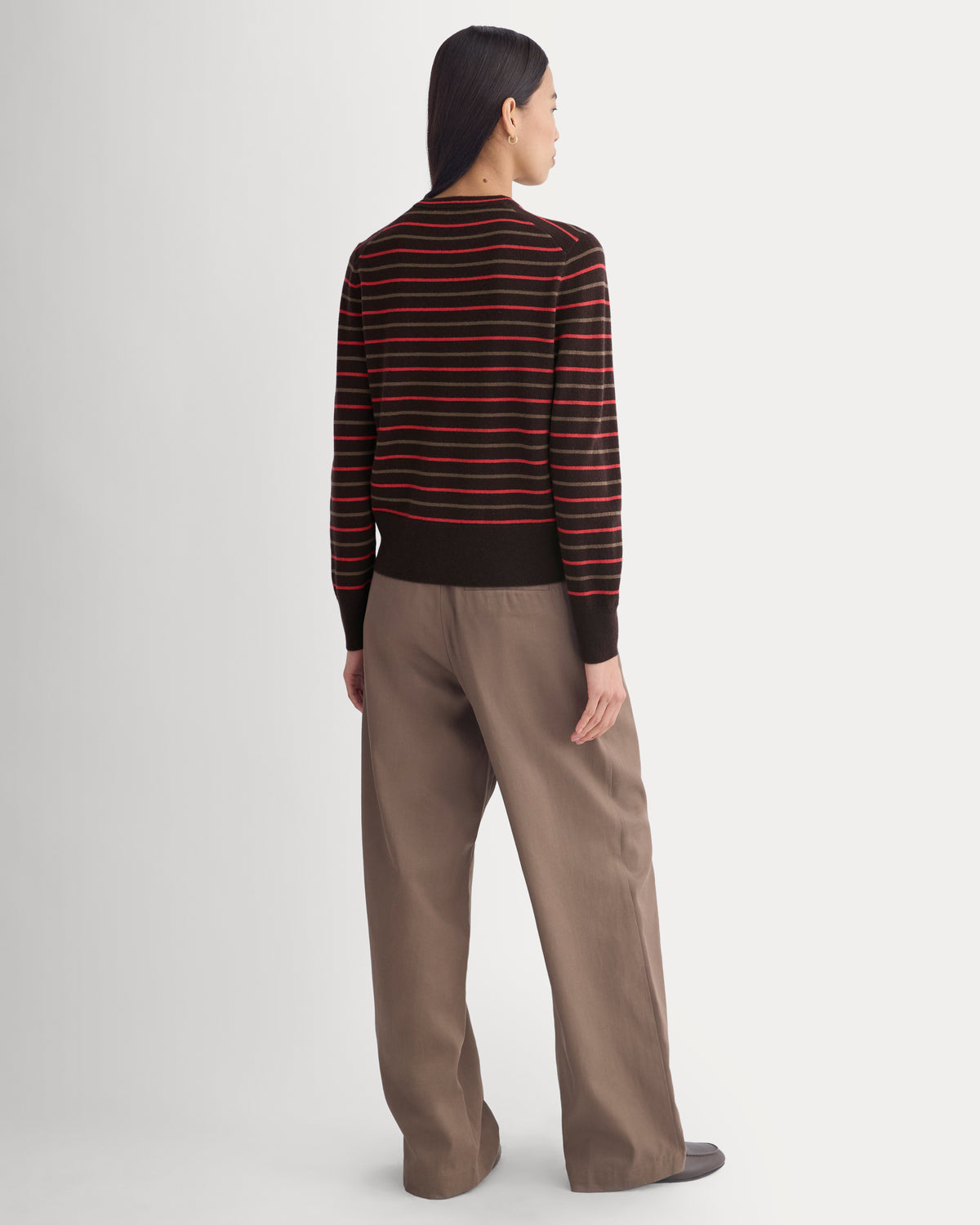 Cashmere Slim Crew Sweater | Cabernet / Coffee Bean