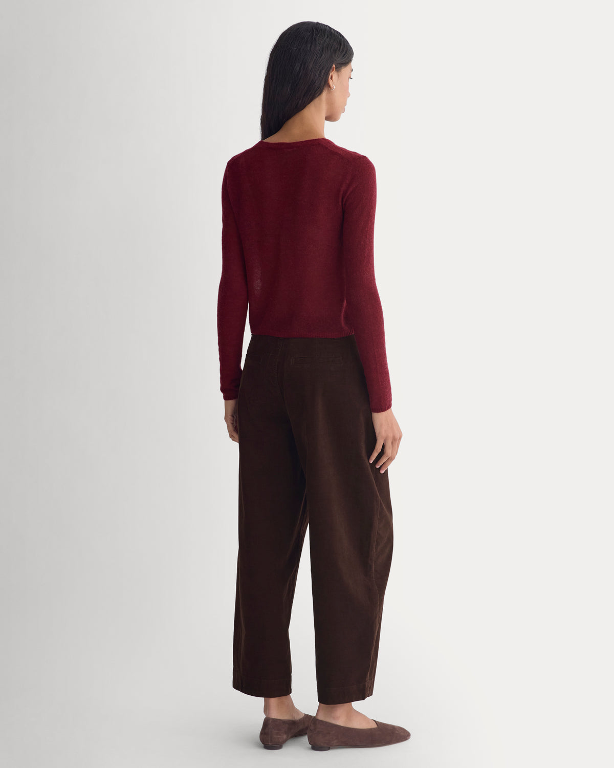 Air Alpaca Wide V Cropped Cardigan | Cabernet