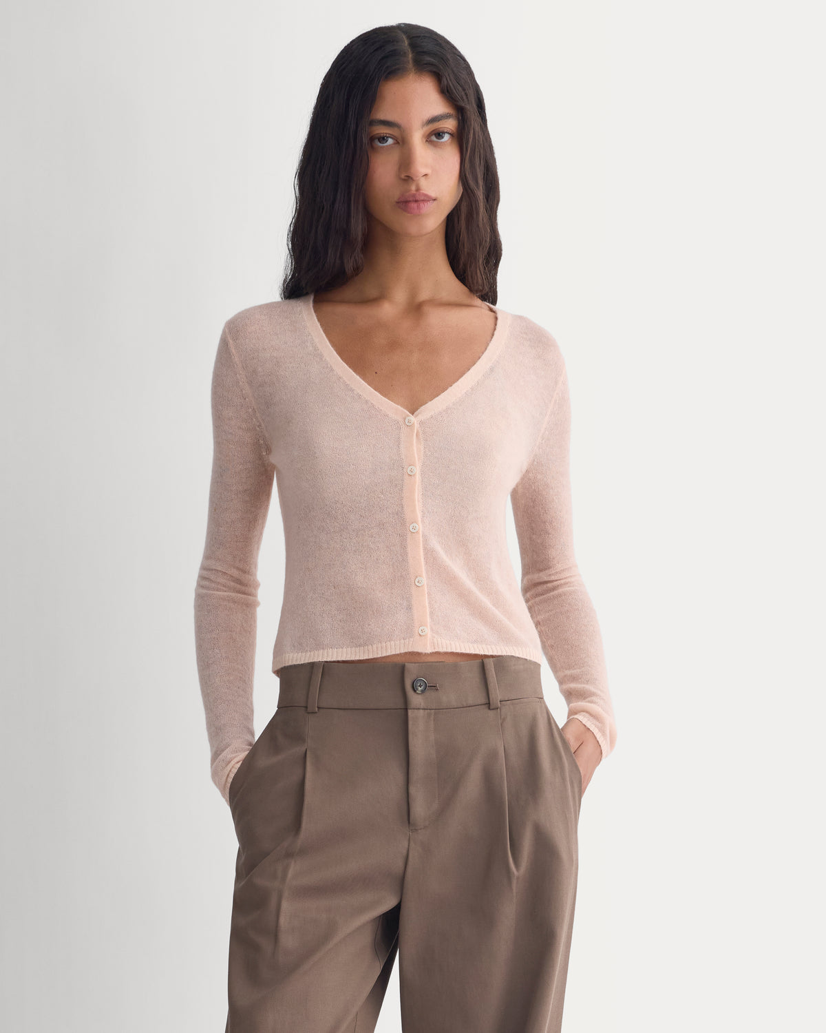 Air Alpaca Wide V Cropped Cardigan | Pale Peach