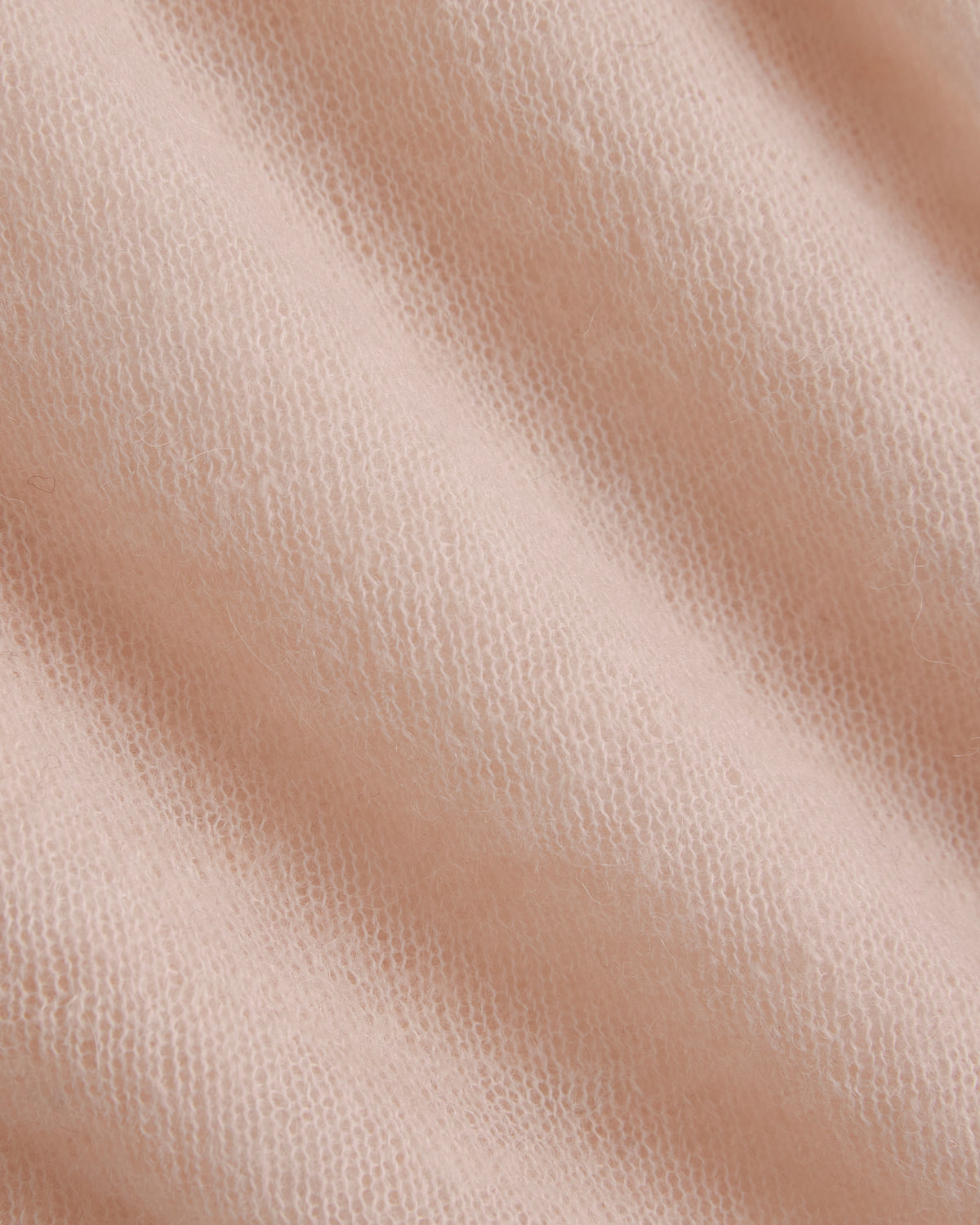 Air Alpaca Wide V Cropped Cardigan | Pale Peach