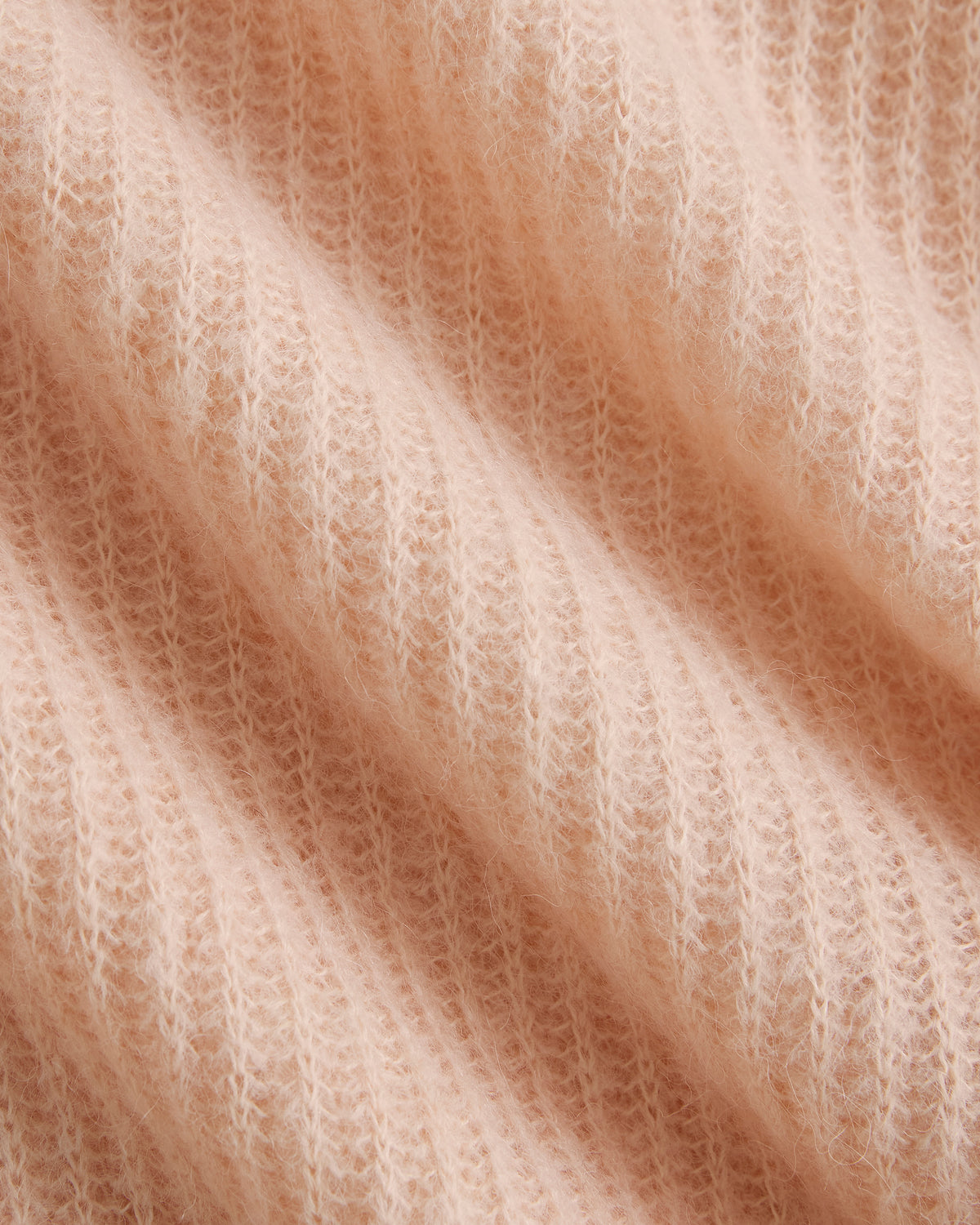 The Cocoon Crew in Alpaca | Pale Peach