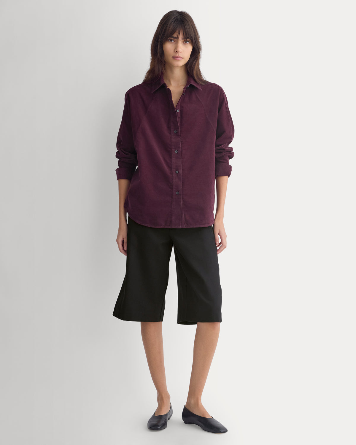 Oversized Raglan Shirt in Pinwale Corduroy - Eden Green | Deep Plum