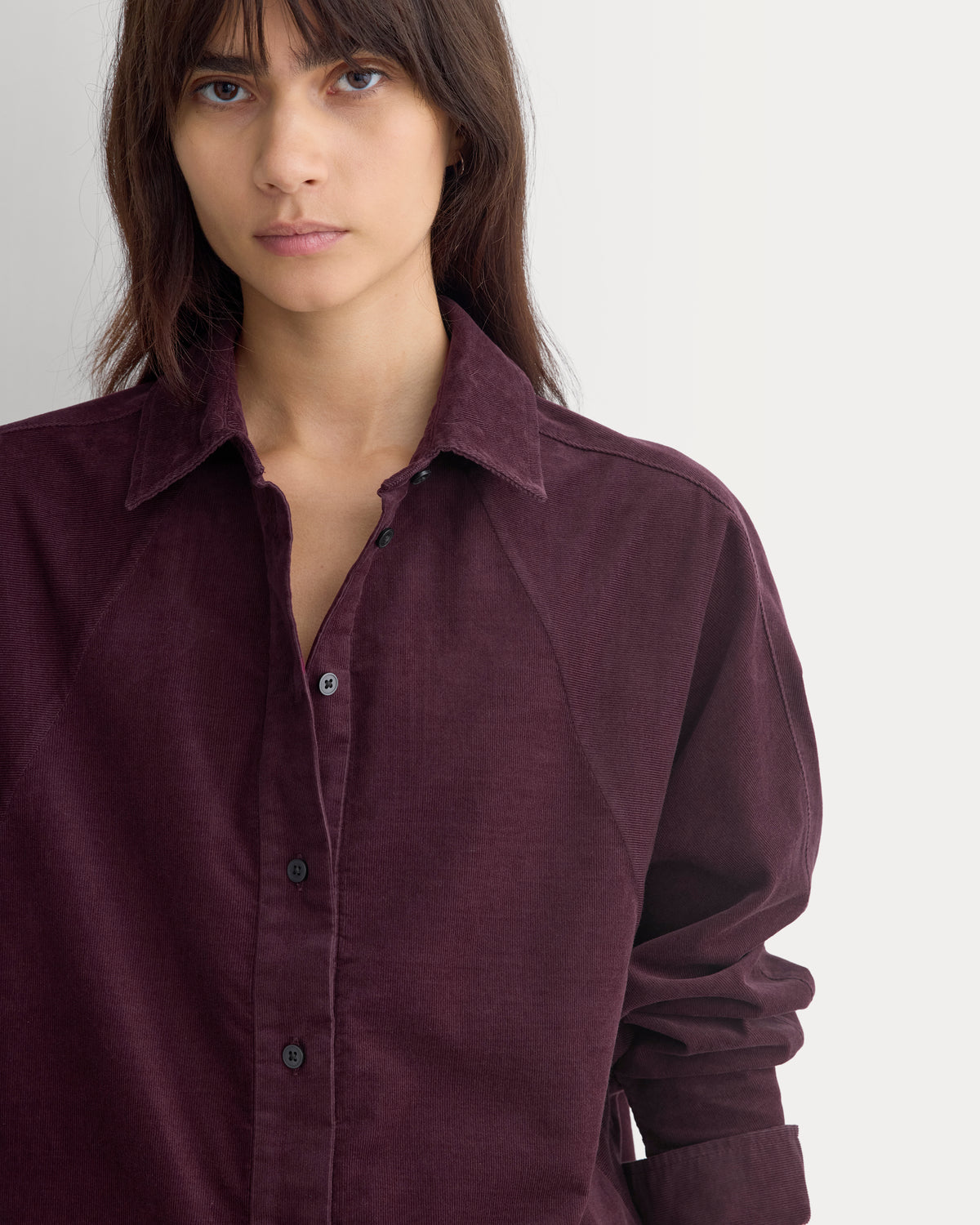 Oversized Raglan Shirt in Pinwale Corduroy - Eden Green | Deep Plum