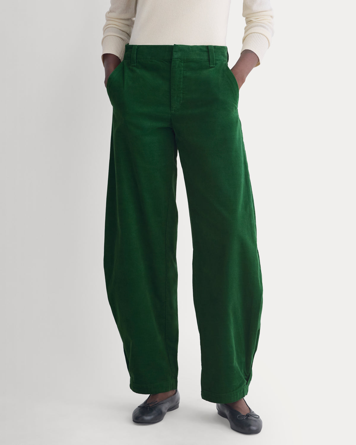 Balloon Pant in Pinwale Corduroy | Eden Green