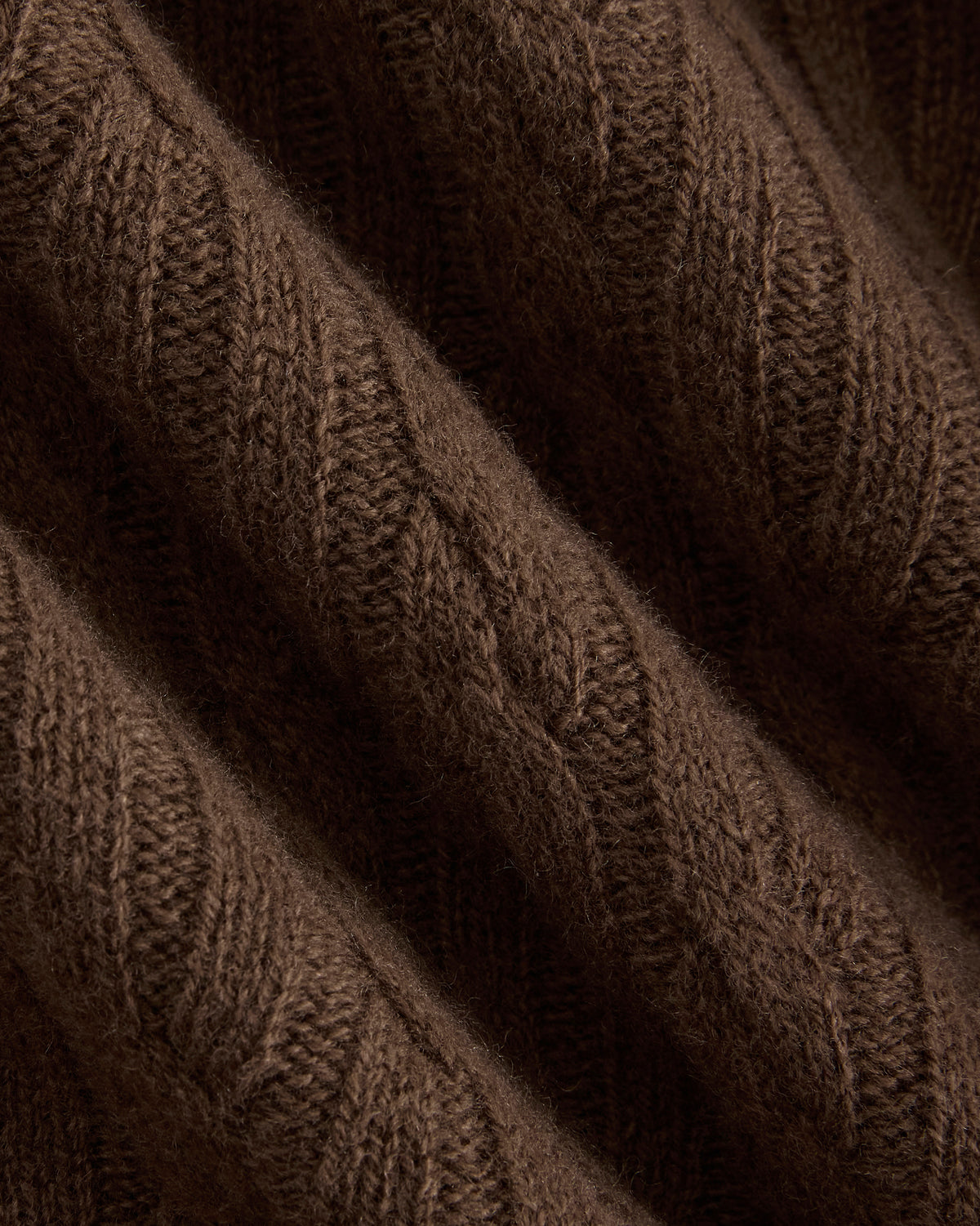 Relaxed Cable-Knit Crew in Luxe Merino | Cocoa