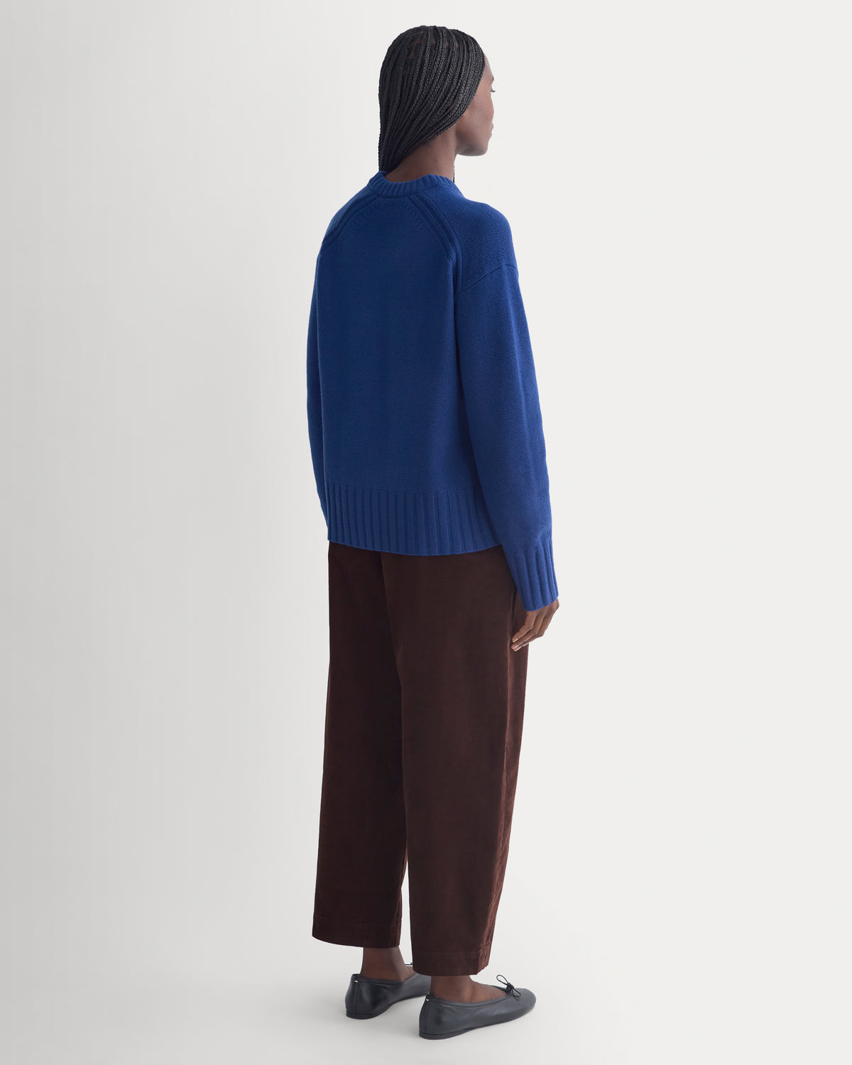 V-Neck Sweater in Extrafine Luxe Merino | Soladite Blue