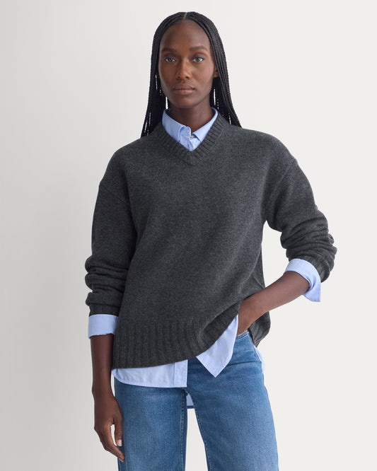 V-Neck Sweater in Extrafine Luxe Merino | Heathered Soot