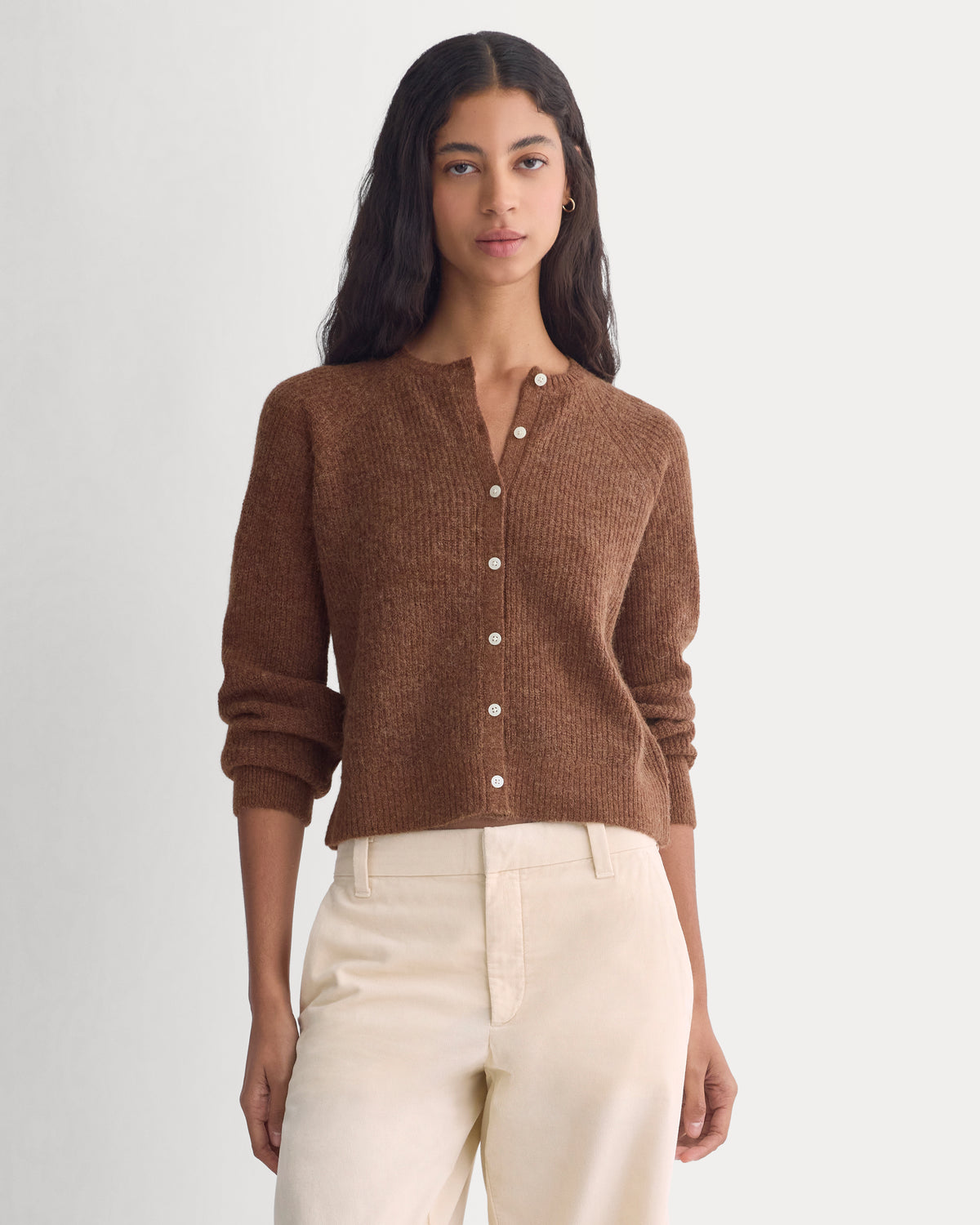 Ribbed Cropped Cardigan in Alpaca | Heathered Amber