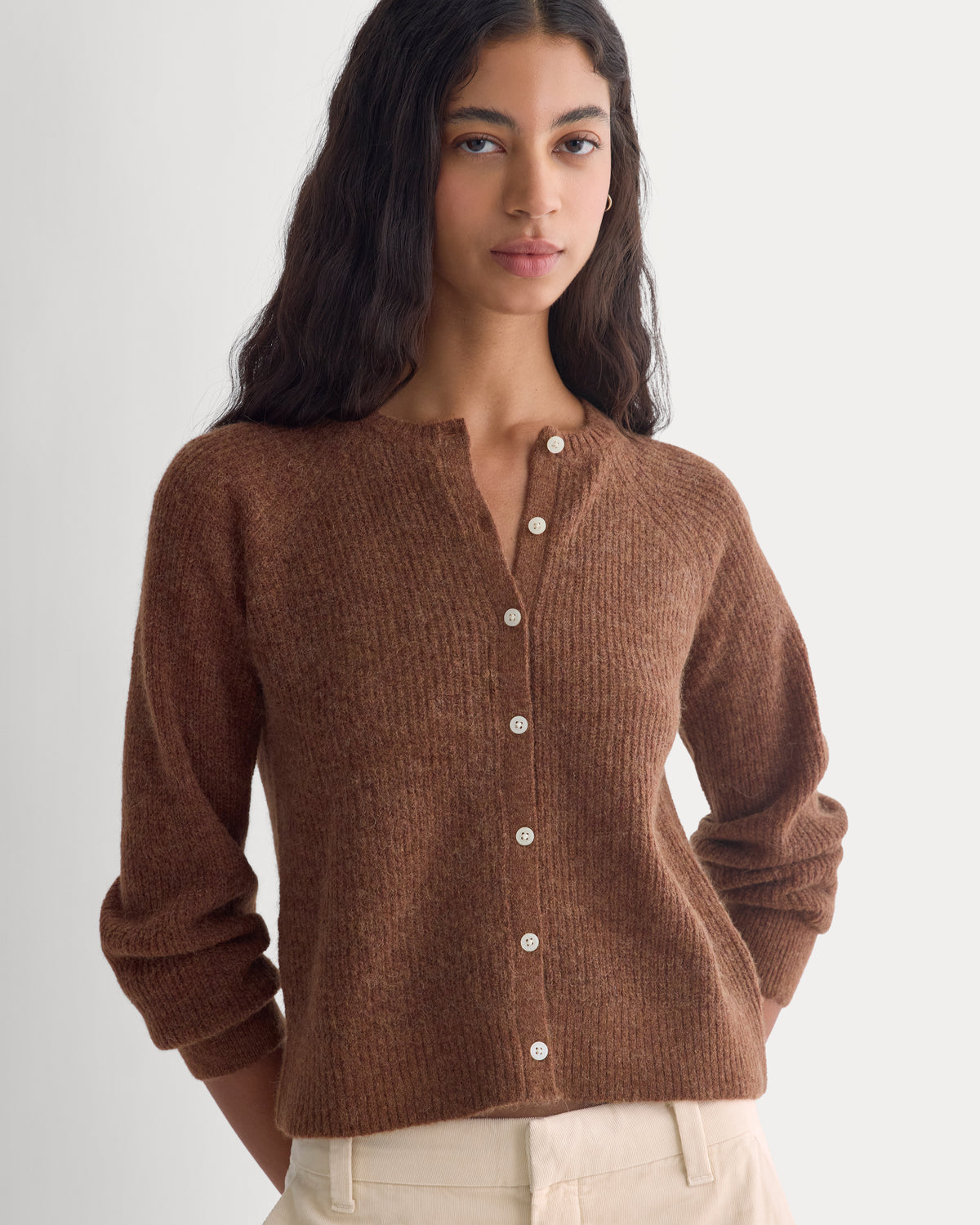 Ribbed Cropped Cardigan in Alpaca | Heathered Amber