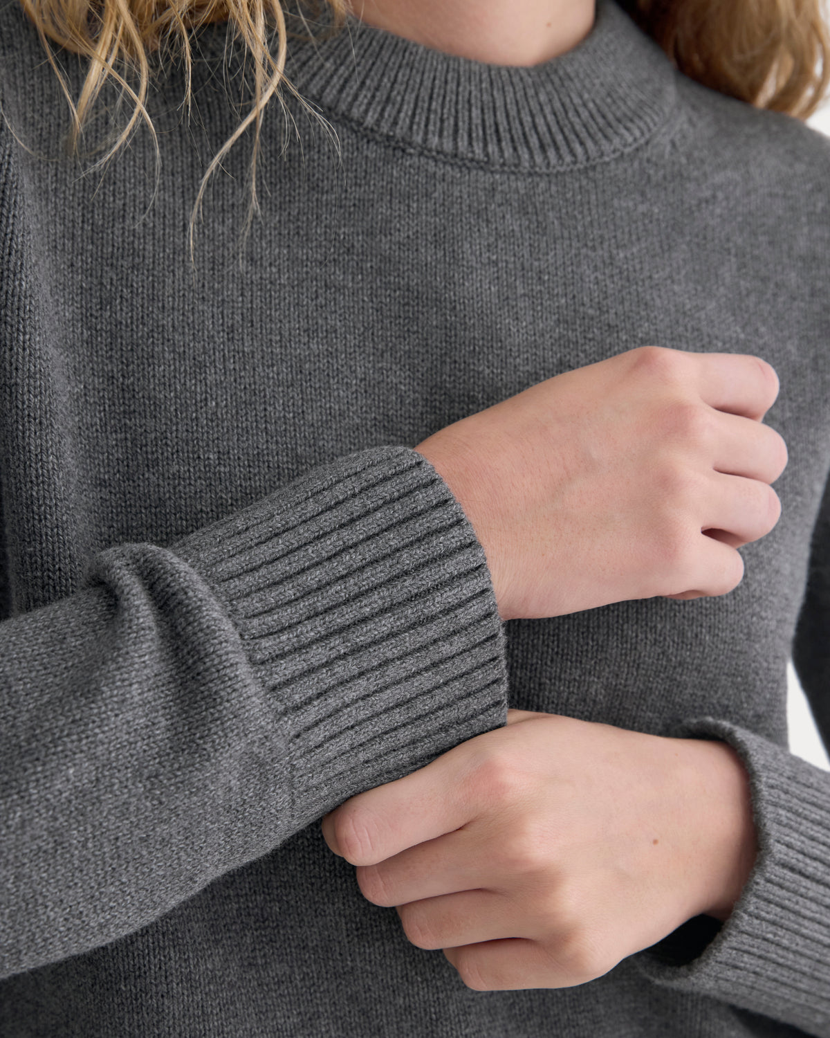 Shrunken Crew Sweater in Everyday Cotton | Heathered Charcoal