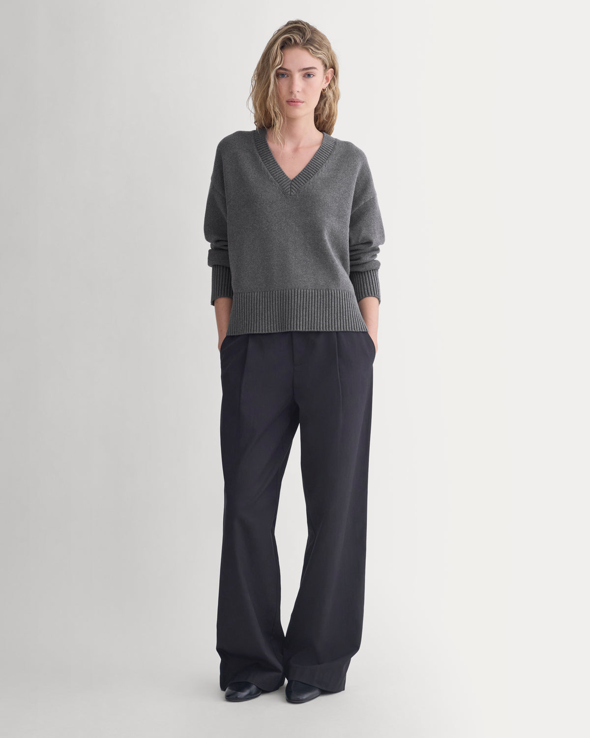 Boxy V-Neck Sweater in Everyday Cotton | Heathered Charcoal