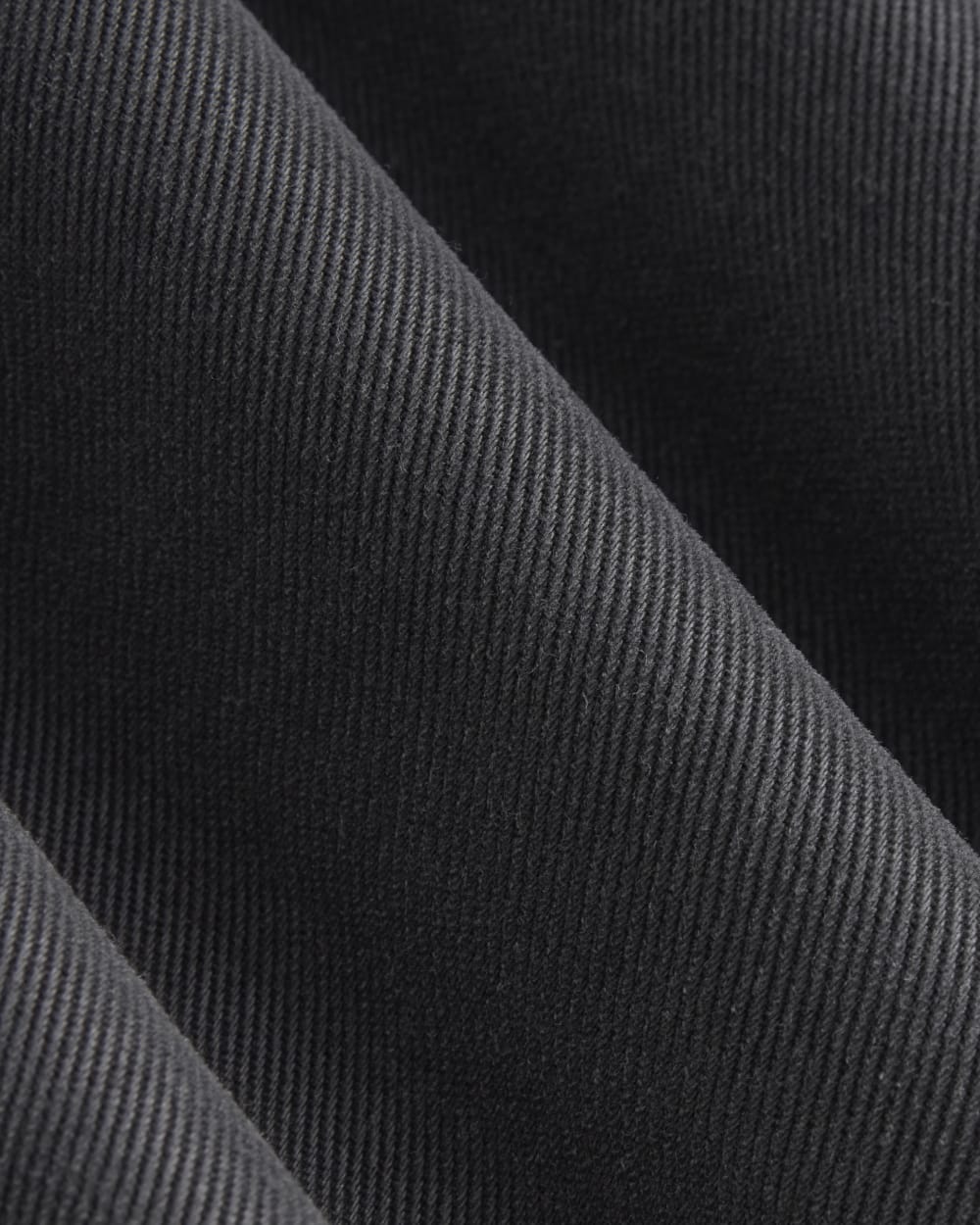 womens-tencel-twill-pleated-chino-graphite