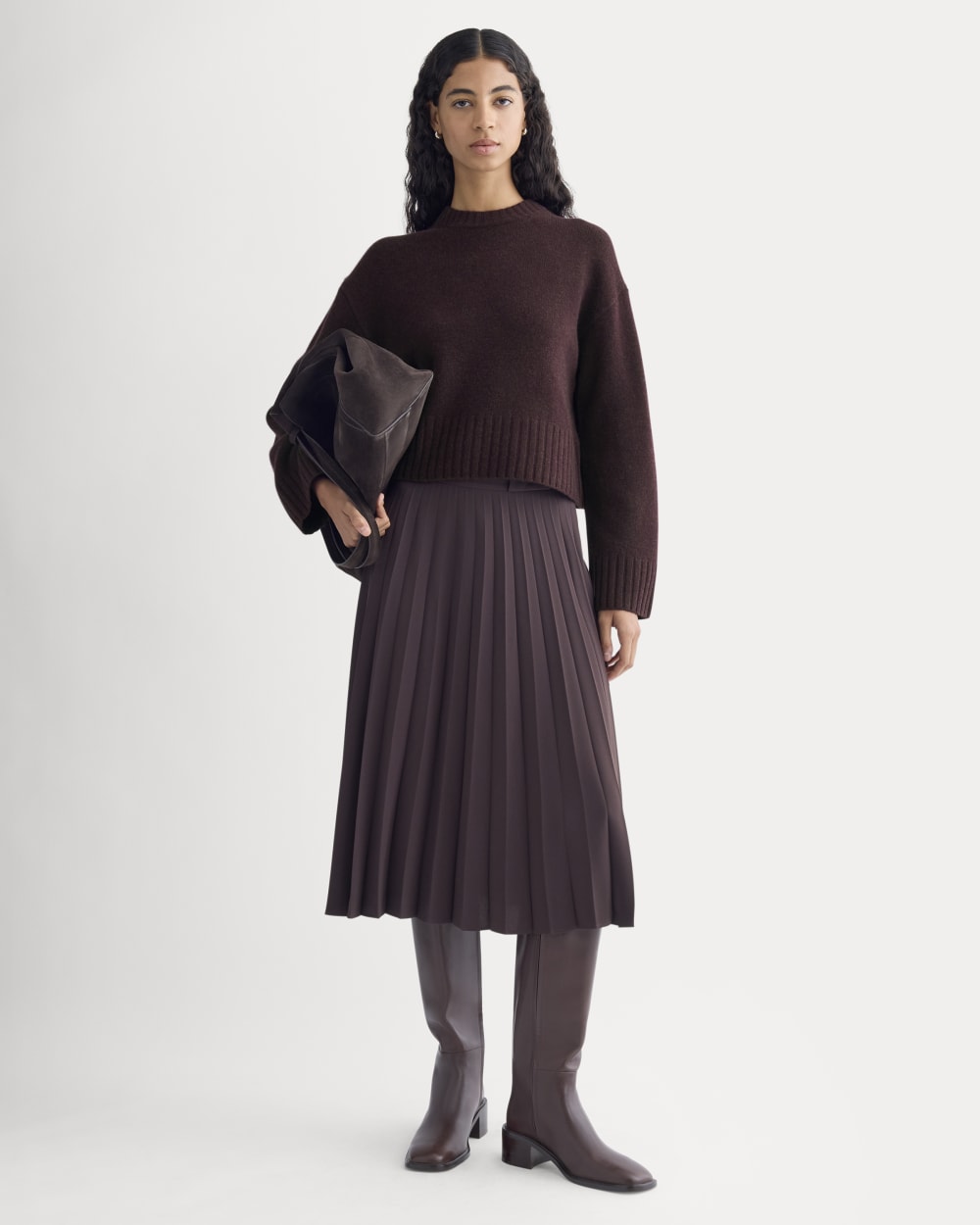 womens-cropped-boxy-crew-in-luxe-merino-heathered-winetasting