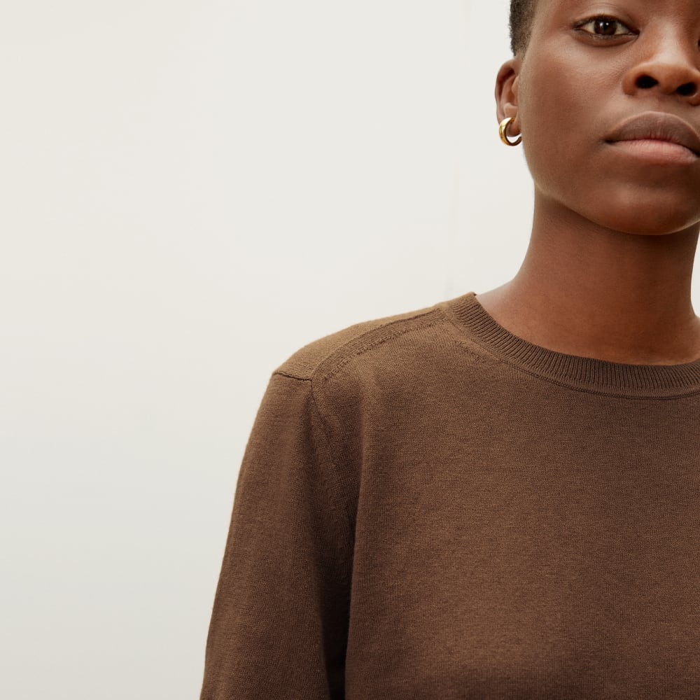 womens-organic-cotton-crewneck-sweater-dark-camel | alt