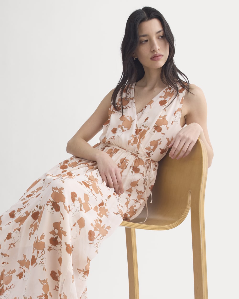 womens-maxi-dress-in-silk-georgette-soft-floral