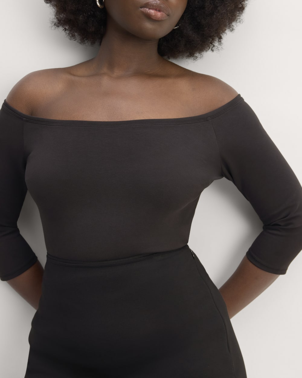 The Form Off-Shoulder Top | Black – Everlane