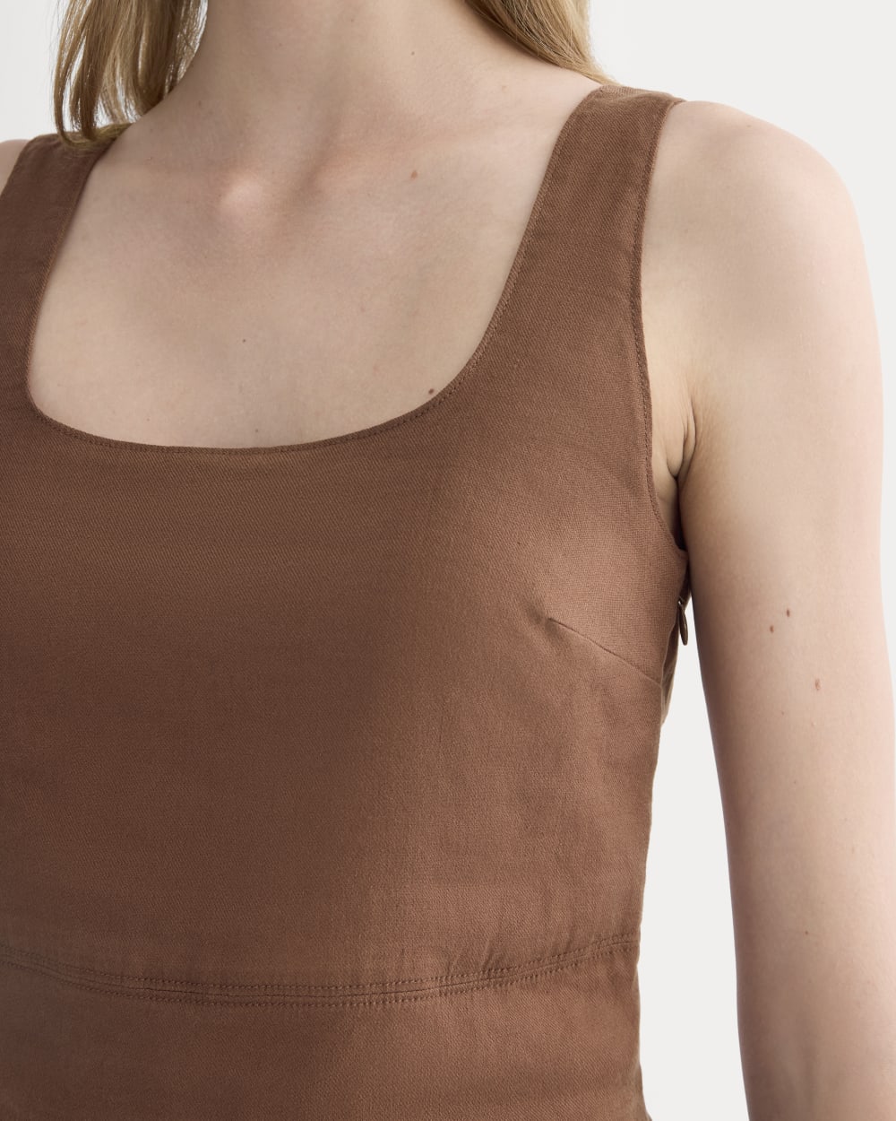 womens-square-tank-in-stretch-linen-cedarwood