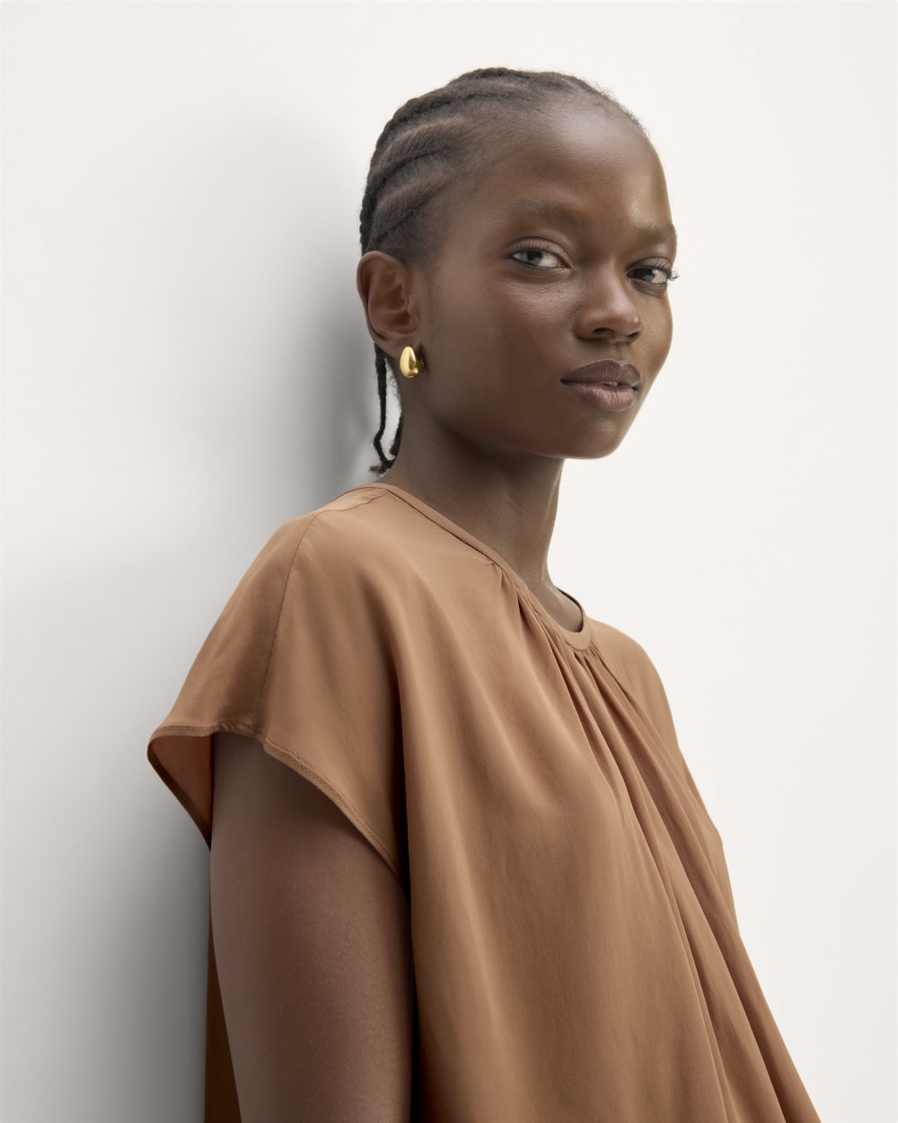 womens-viscose-gathered-neck-top-carob-brown | primary