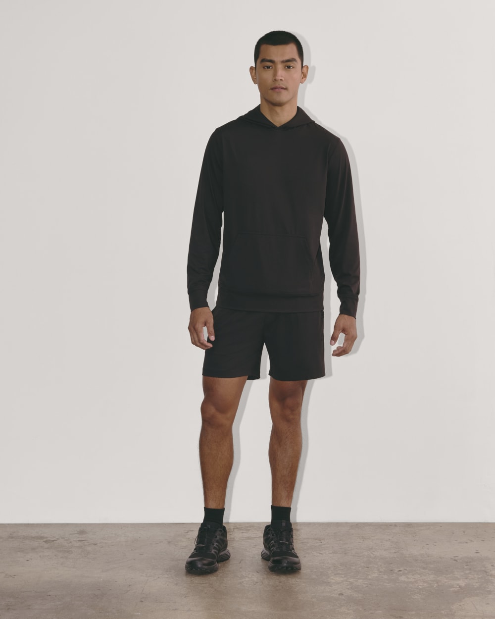 mens-off-duty-tech-hoodie-black