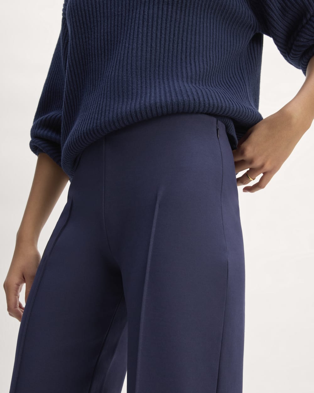 womens-dream-trouser-navy