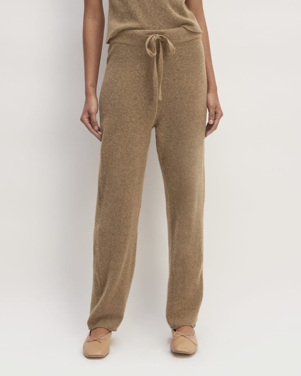 womens-cozy-stretch-sweatpant-heathered-toasted-coconut