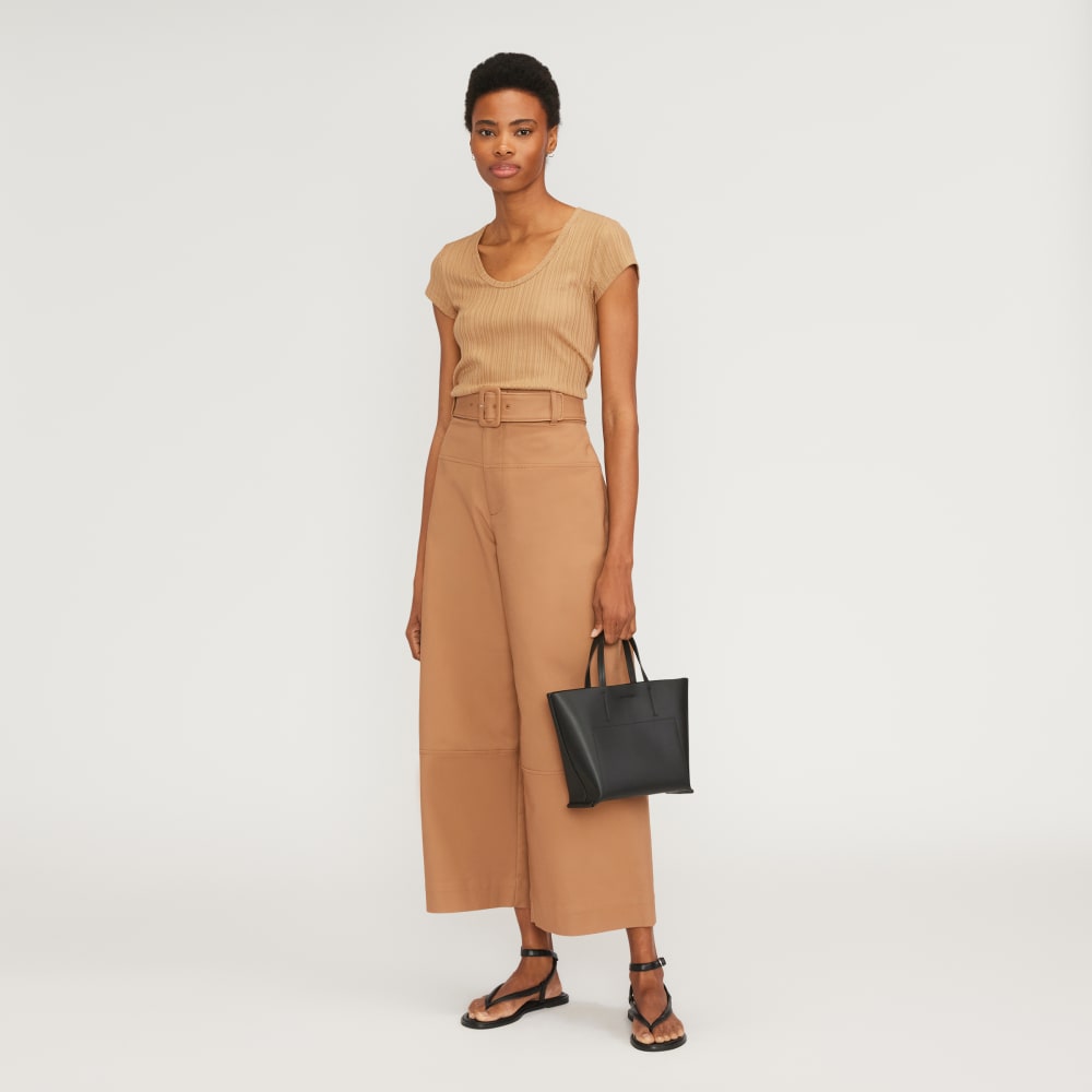The Rib Soft Knit Scoop-Neck Tee | Caramel – Everlane
