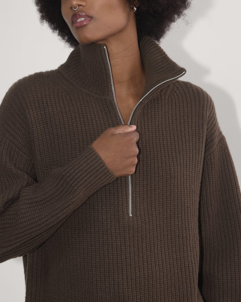 The Half-Zip Sweater in Luxe Merino | Earth Brown – Everlane