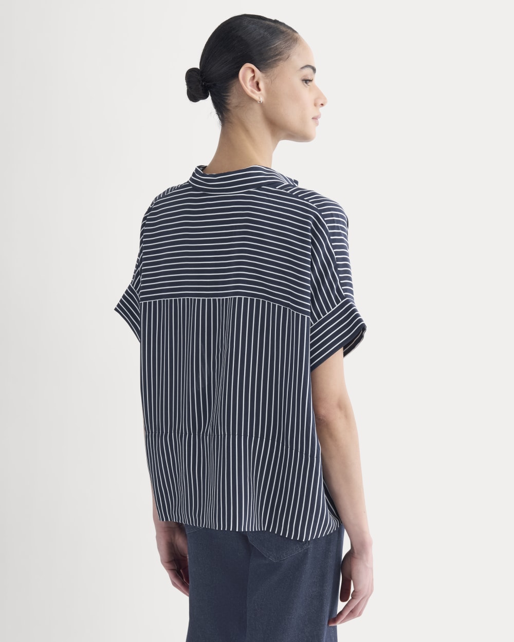 womens-clean-silk-ss-square-shirt-true-navy-bone-stripe