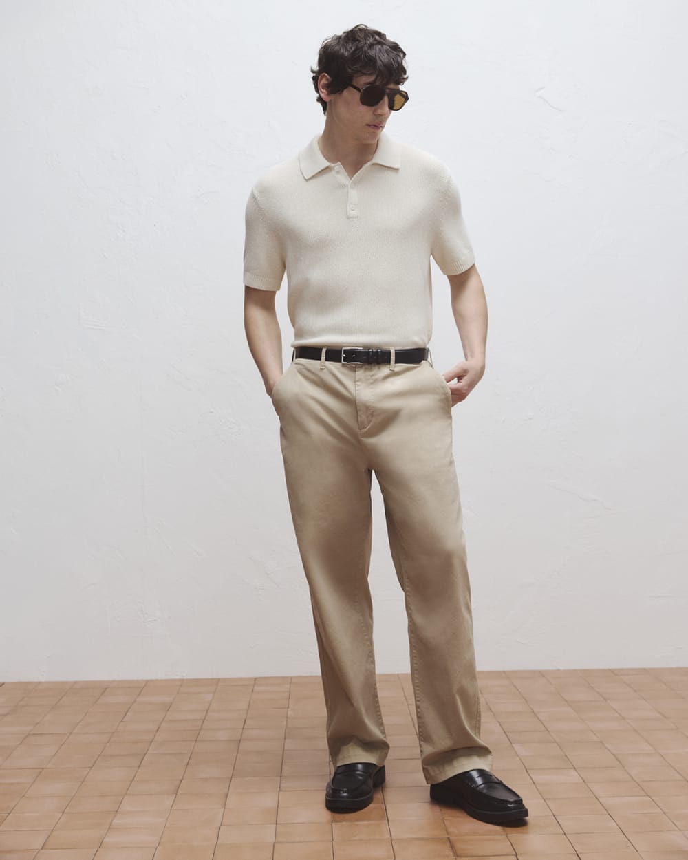mens-everyday-relaxed-fit-chino-trench-coat-khaki | editorial