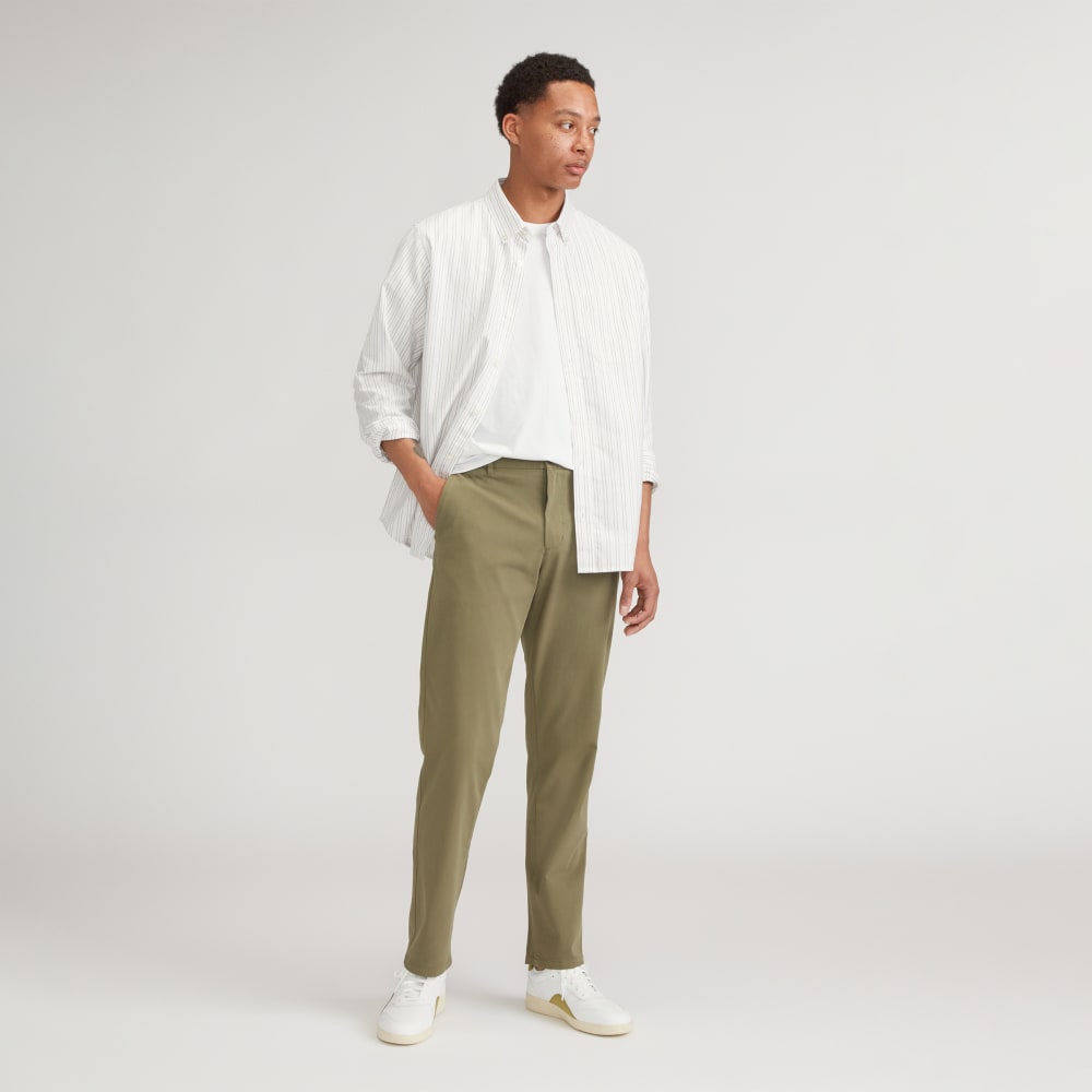 The Straight Fit Performance Chino