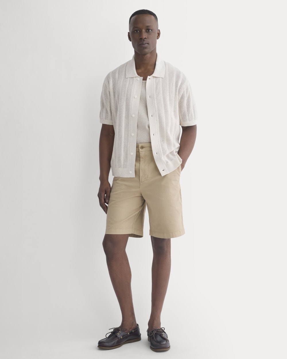 mens-everyday-chino-short-9-trench-coat-khaki