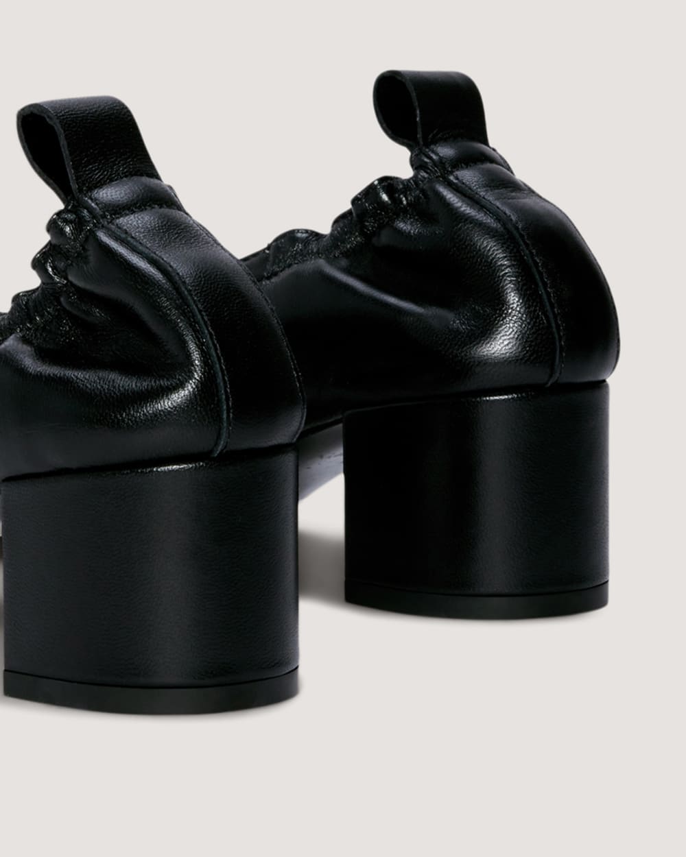 womens-day-heel-black
