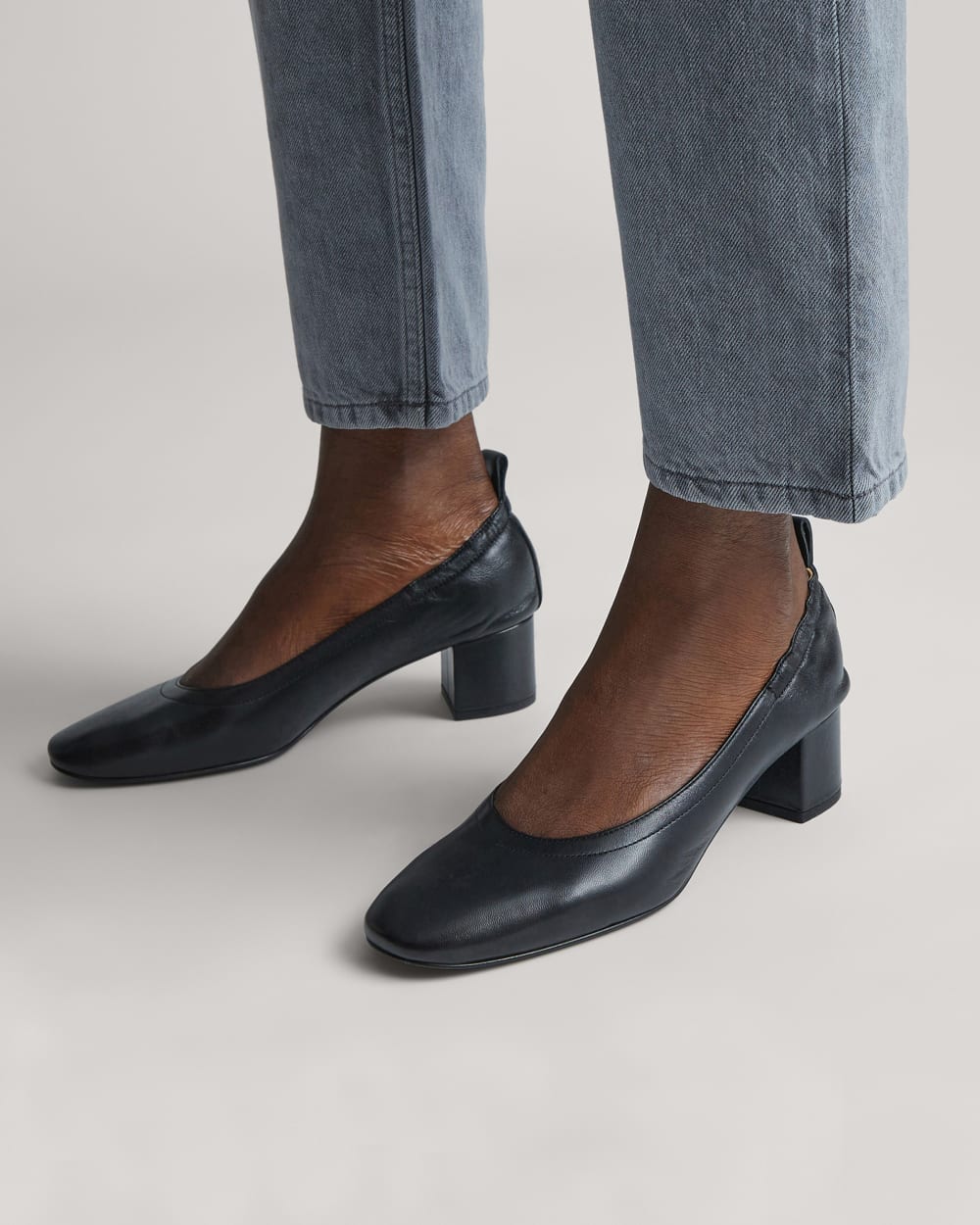 womens-day-heel-black | alt