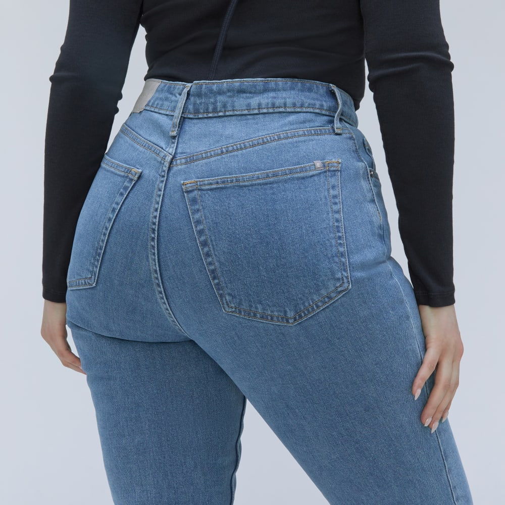 womens-curvy-cheeky-jean-ankle-stone-washed-sky