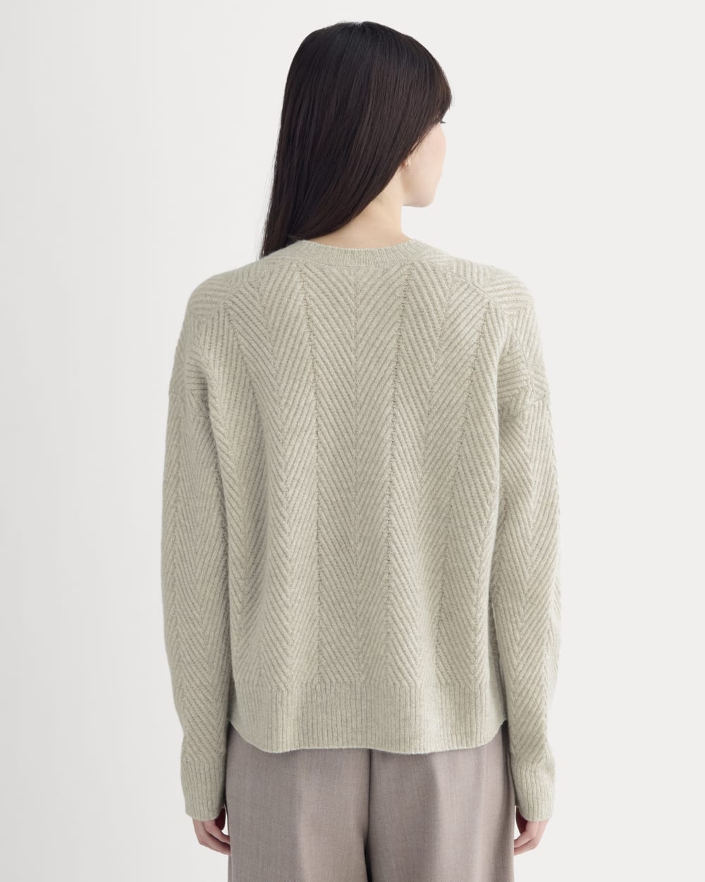 womens-cashmere-herringbone-sweater-canvas