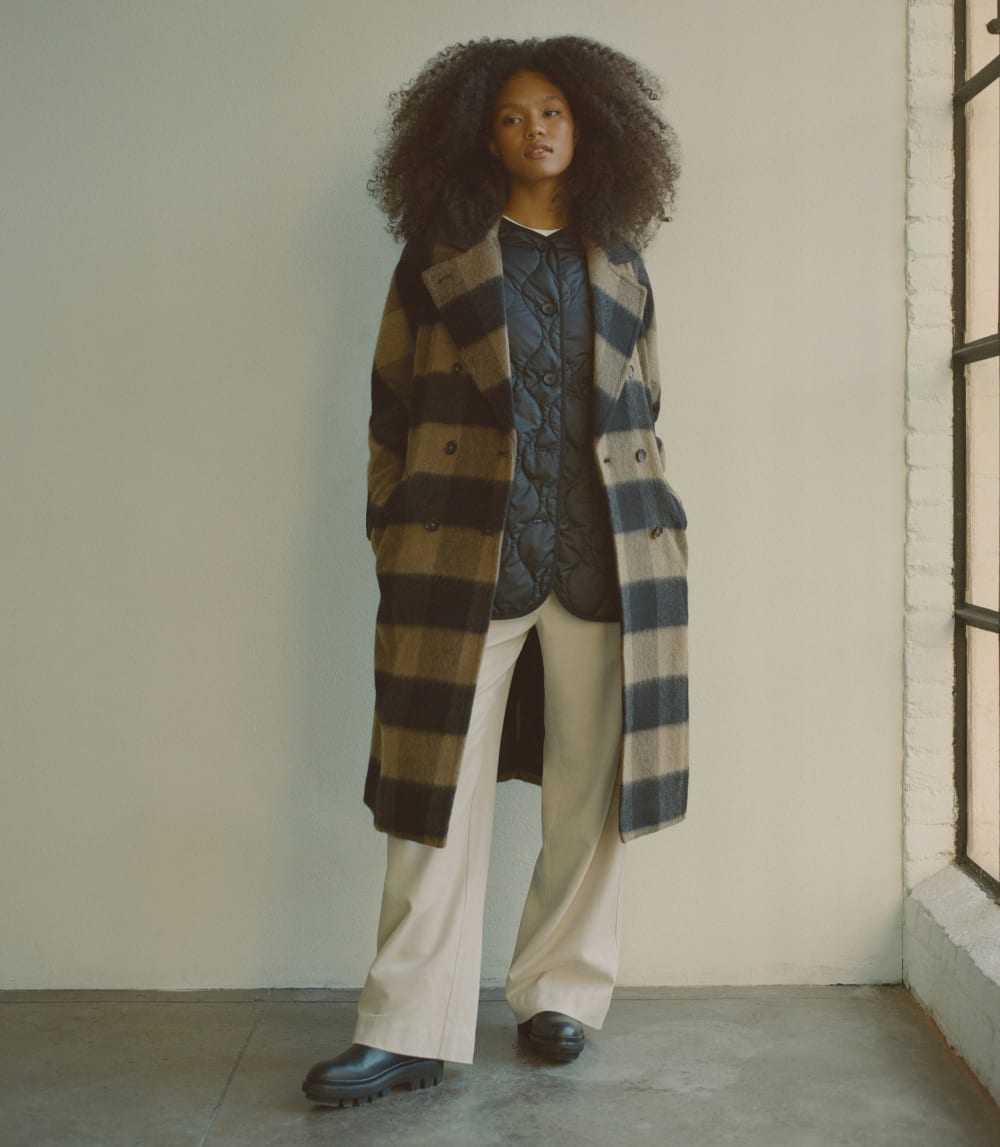 The Brushed Italian ReWool® Peacoat | Camel Buffalo Check – Everlane