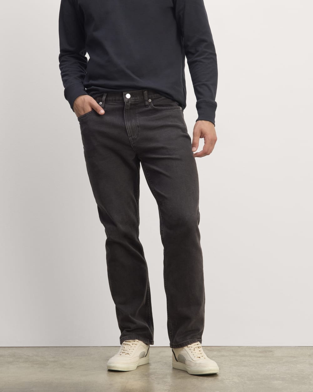 mens-organic-cotton-straight-leg-jean-wash-black