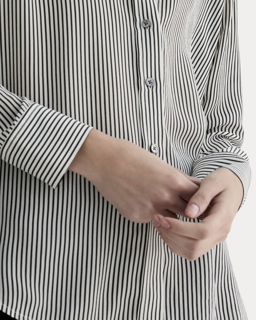 womens-clean-silk-relaxed-shirt-black-micro-stripe