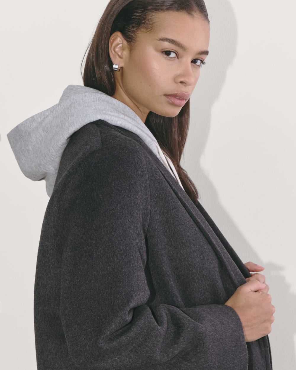 The Topcoat in Wool | Dark Charcoal Melange – Everlane