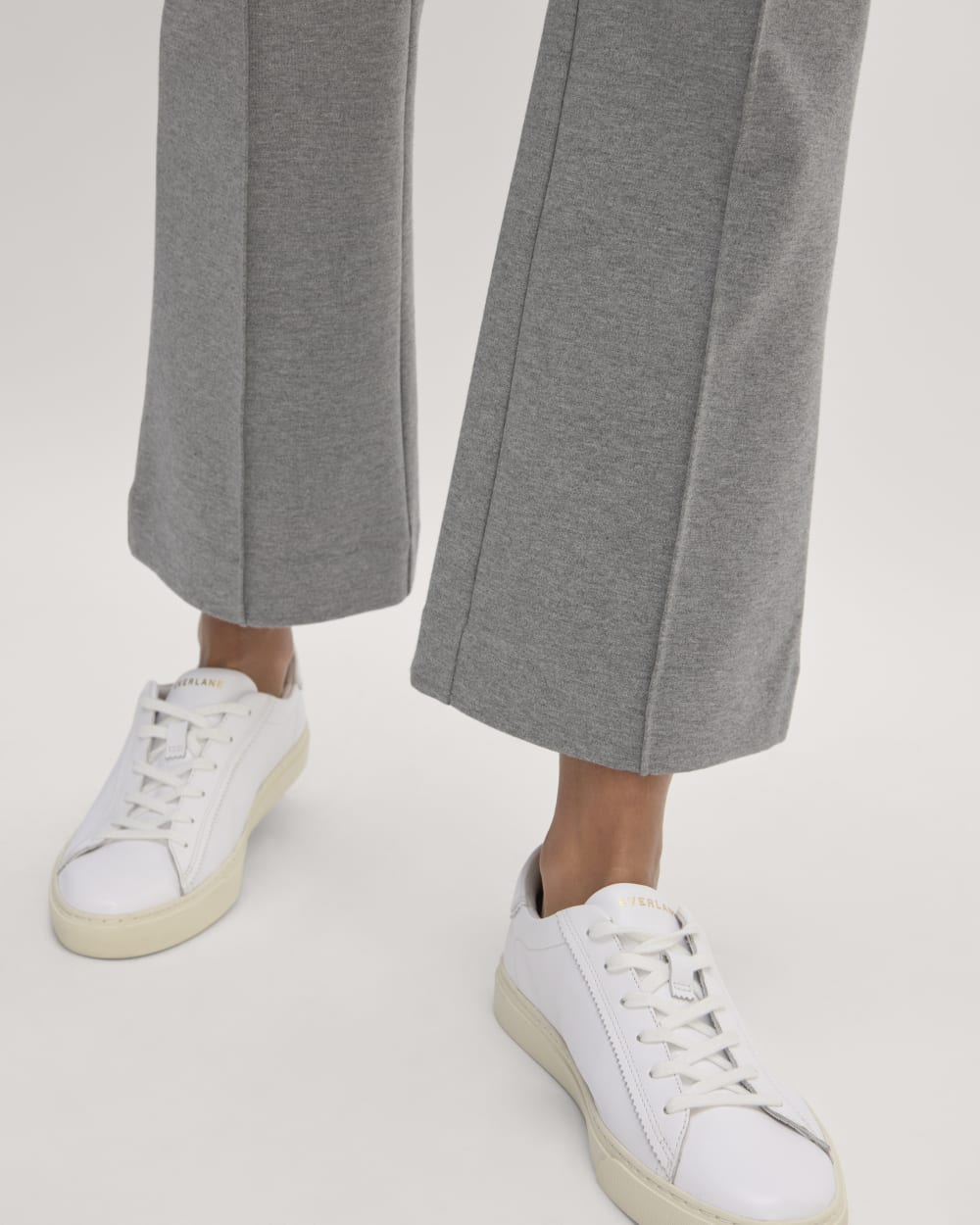 womens-dream-kick-flare-pant-mid-heather-grey