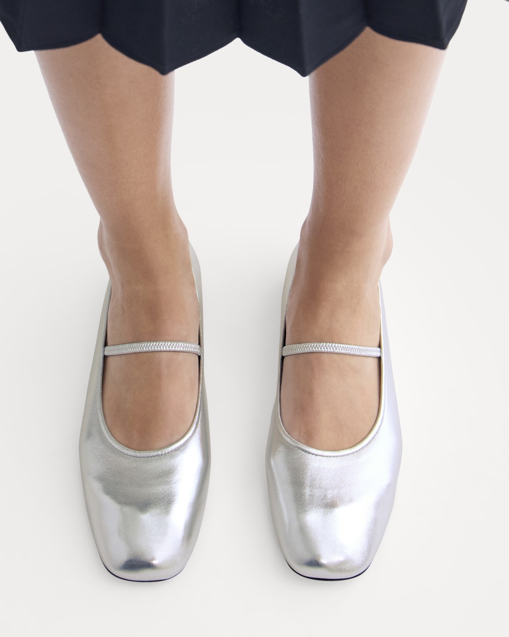 womens-leather-day-mary-jane-silver | alt