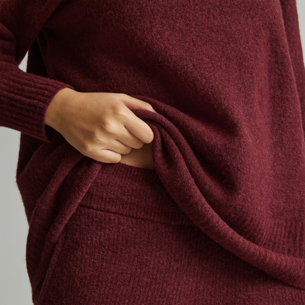 womens-bouncy-wool-sweater-brandy