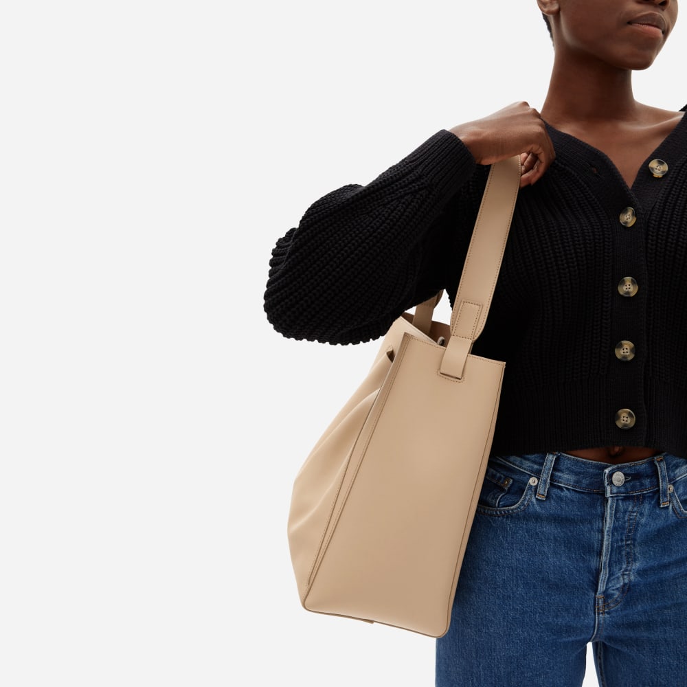 womens-studio-bag-taupe