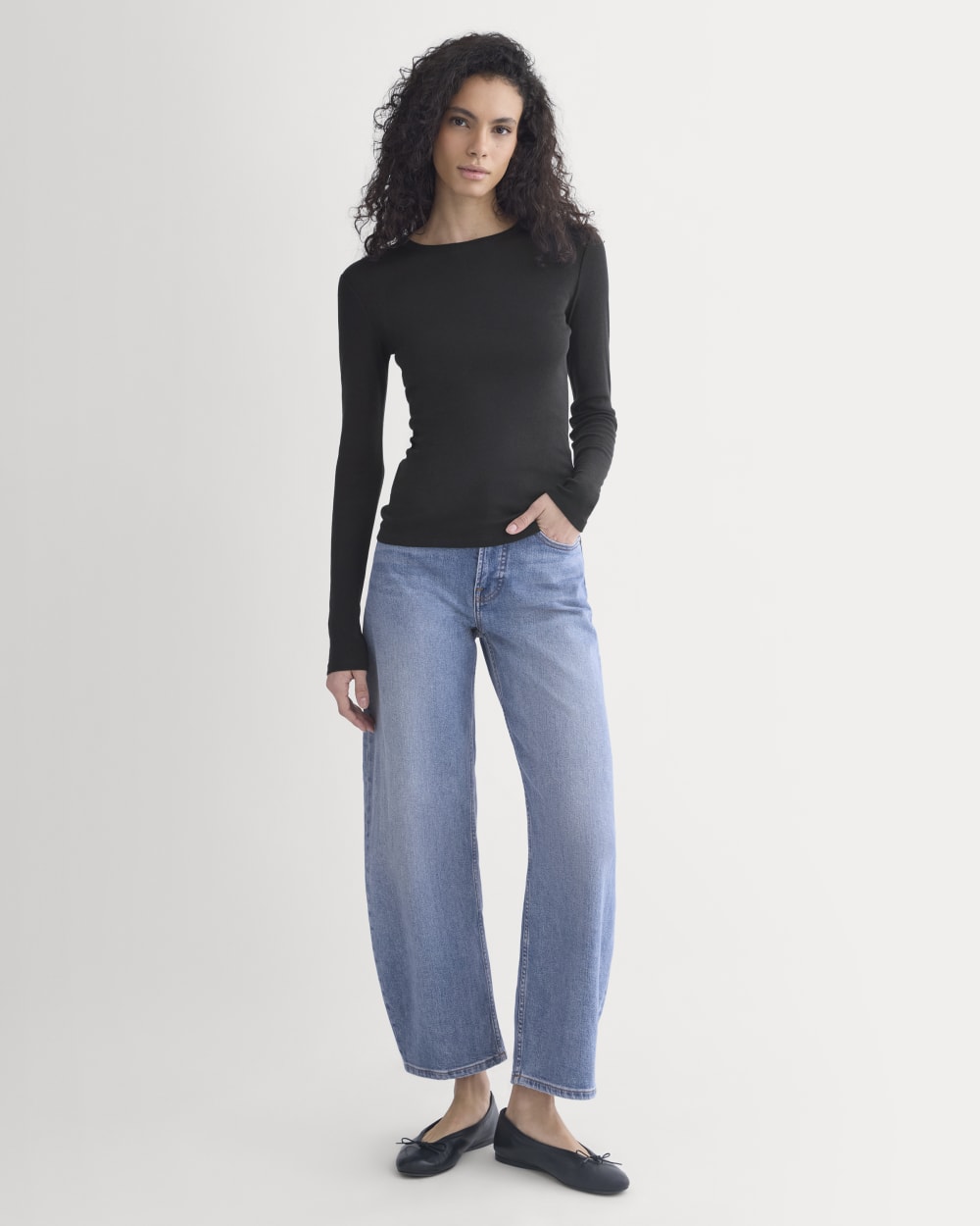 womens-everlight-long-sleeve-crew-black